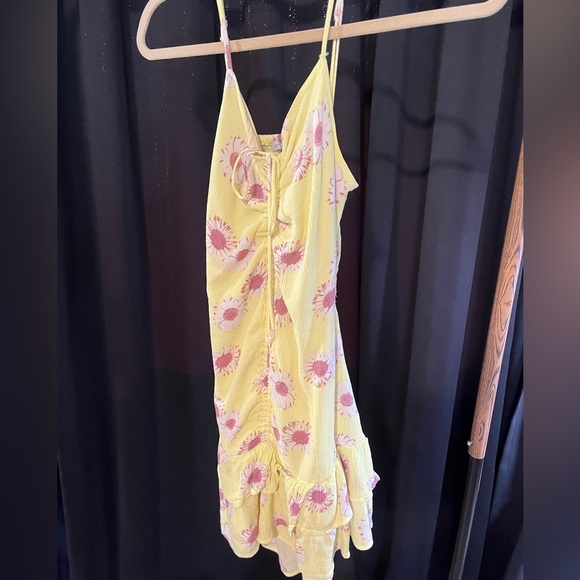 Yellow sunflower dress - Picture 3 of 3